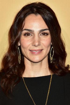 Annie Parisse