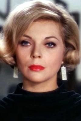 Barbara Bain