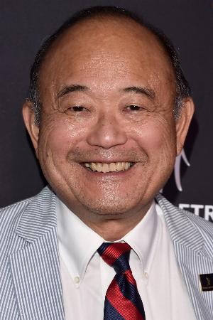 Clyde Kusatsu