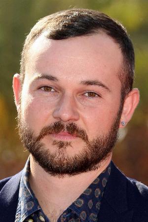 Daniel Henshall