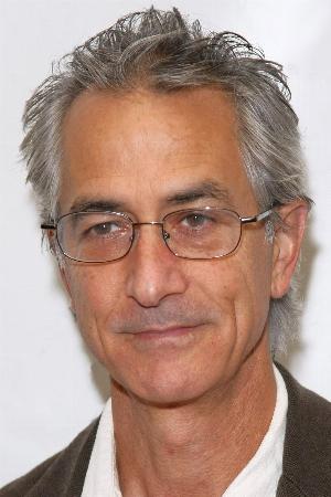 David Strathairn