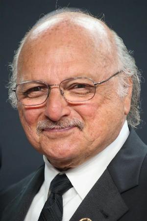 Dennis Franz