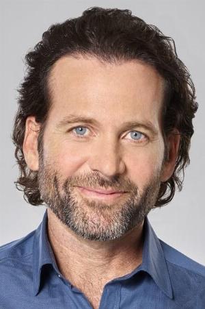 Eion Bailey