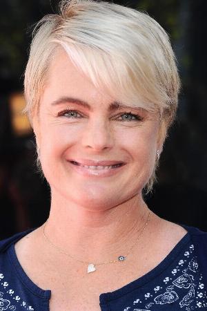 Erika Eleniak