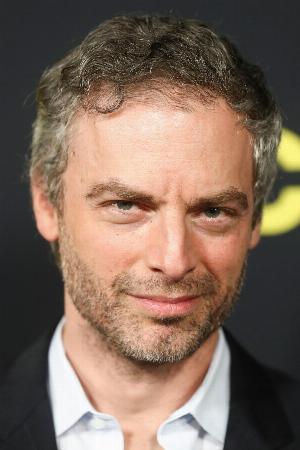 Justin Kirk