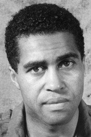 Robert Earl Jones