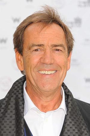 Robert Lindsay