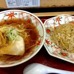 餃子の一番亭 三島駅前店の画像