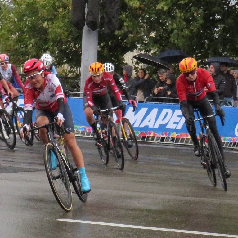 冷たい雨の中のサバイバルレース ー2024年ロードレース世界選手権 チューリッヒ大会ー