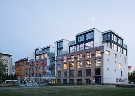 Soundcloud headquarters Berlin by Kinzo