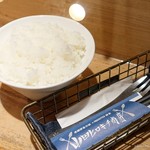 山田ヒロキチ商店 - 2018年11月　ライス大【250円】一合近くあるかな～女性の方は厳しいかも(>_<)