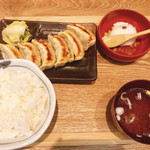 Nikujiru Gyoza no Dandadan Wako Ten - 