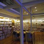 Kissa Rokka Bunko - 基本はミニ図書館？