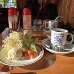 Komeda Coffee Ten Yamaguchi Ishin Koen Ten - 