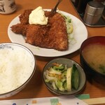 Tonkatsu Yachiyo - カキ アジフライ定食    1800円