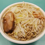 セブンイレブン - 豚ラーメン