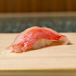 Sushi to Japanese cuisine Ginza Ichinoe - 