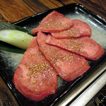 Yakiniku Yansando Ueno Ekimae Ten - 