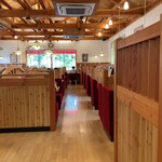 Komeda Coffee Ten Yamaguchi Ishin Koen Ten - 内観