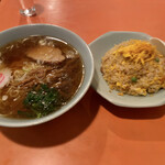 中華料理　ポパイ - ラーメン、チャーハン