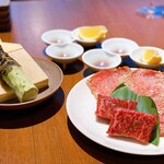 Yakiniku Ushigoro Omotesando Ten - 