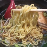 Taiwanese Shoryu - 麺もこーゆー店でありがちな輪ゴムみたいなヤツじゃない。
                        
                        どこがどう美味いかは上手く表現出来んけど、やっぱり俺はこのラーメン好きだわ。
                        
                        
                        