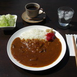 赤いそら豆 - 料理写真:２０１２年１０月よりカレーを始めました。