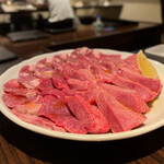 Sukoshi Zeitakuna Umai Yakiniku Yusui Hachimanyamaten - 