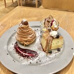 Cafe & Books Bibliotheque Kumamoto Tsuruya - 