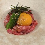 やき肉玄趣 江洲 - 近江牛ユッケ