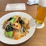 Chugoku Sai Shin - 海老ともやしのあんかけ焼きそば