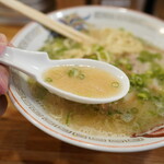 博多ラーメン でぶちゃん - 