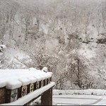 横谷温泉旅館 - 道中、車が人生初スタックして、遭難しかけ。除雪車のおじさまに助けてもらいました。・゜・(ノД`)・゜・。
横谷旅館の優しいおじさま、本当にありがとうございました。