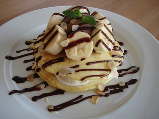 h Kutsurogi Cafe Inaka no Pancake Yasan - チョコバナナのパンケーキ