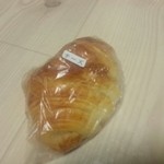 くまごろう - チーズクロワッサン160円