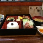 家庭料理　味彩 - 松花堂弁当800円です