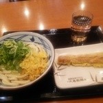 Marugame Seimen Tsuyama Ten - ぶっかけ(大)冷380円 ちくわ天110円