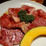 焼肉トラジ - 