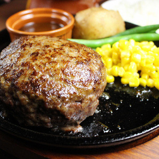 こだわりの米沢牛手ごねハンバーグ