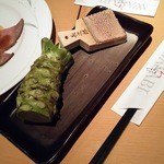 Roji Dining Wasabi - 名物冷製ローストビーフ￥1100に付く極太本山葵（H27.9.12撮影）