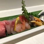 UMI Fish Market Restaurant - 刺身盛り合わせ