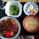 日新町　ハトヤ食堂　本店 - ソースかつ丼