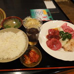 Yakiniku Honmamon - 