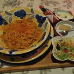 Ekibasha - ナポリタン（￥800）　茹で上げパスタです