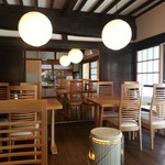 やまさと - 店内の様子