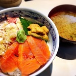 うおがし丼 かんの - 