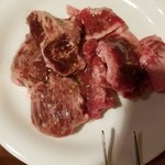 元氣七輪焼肉 牛繁 - 