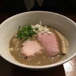 いかれたヌードル フィッシュトンズ - 