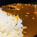 Wakon Yosai An - カレーはレトルトみたくサラッとしている。