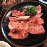 焼肉 万蔵 - 